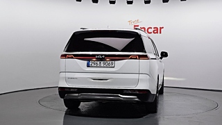 KIA CARNIVAL 2023