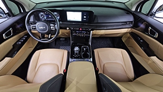 KIA CARNIVAL 2023