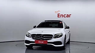 MERCEDES BENZ E-CLASS W213 2016