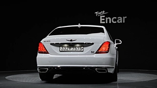 GENESIS EQ900 2016