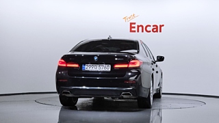 BMW 5-SERIES G30 2023