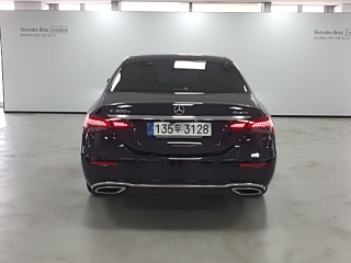 MERCEDES BENZ E-CLASS W213 2021