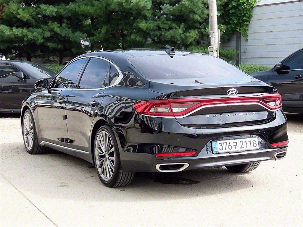HYUNDAI GRANDEUR IG 2018