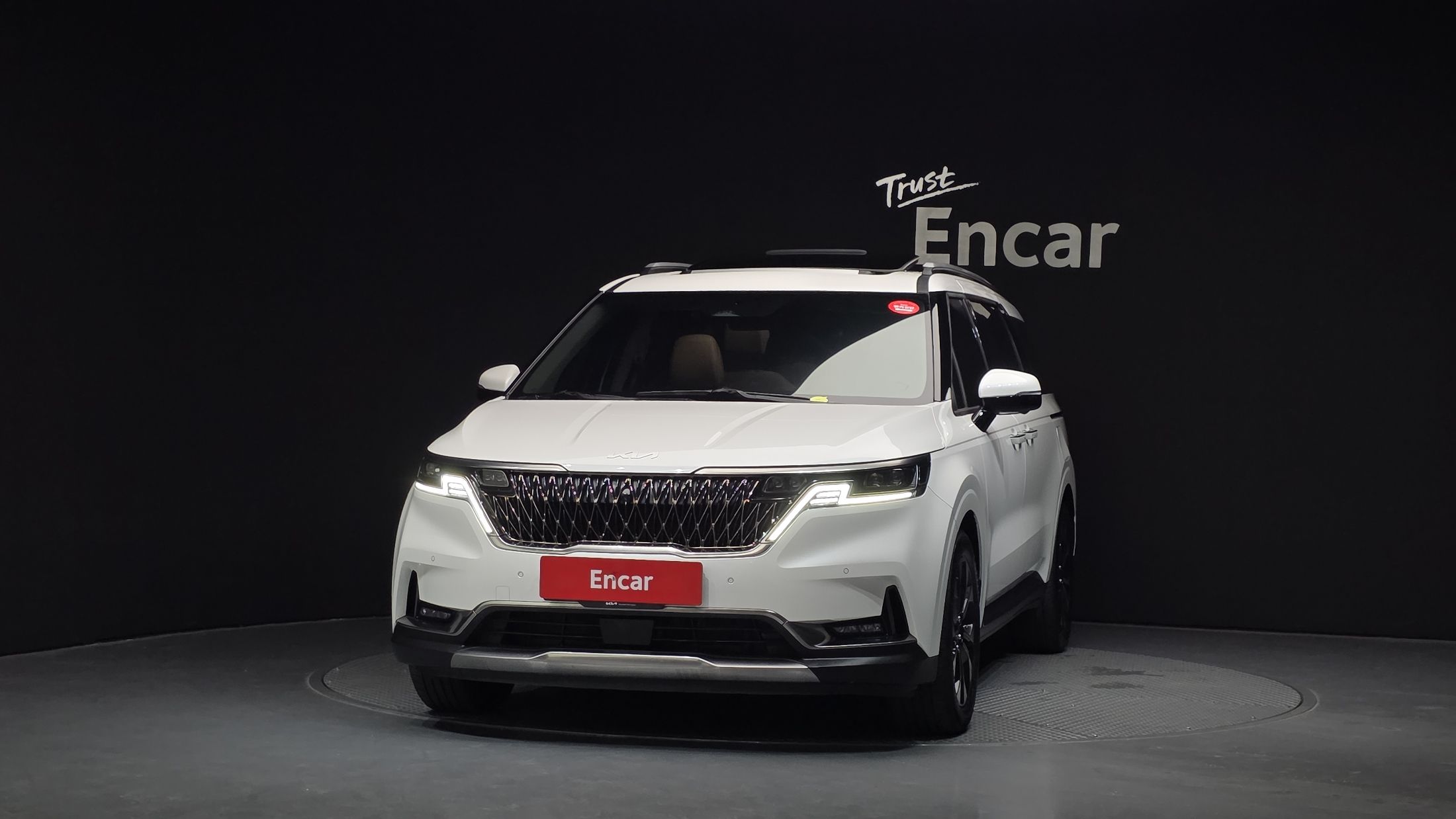 KIA CARNIVAL 2023