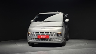 HYUNDAI STARIA 2023