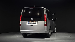 HYUNDAI STARIA 2023