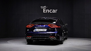 KIA STINGER 2019