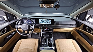 KIA CARNIVAL 2023