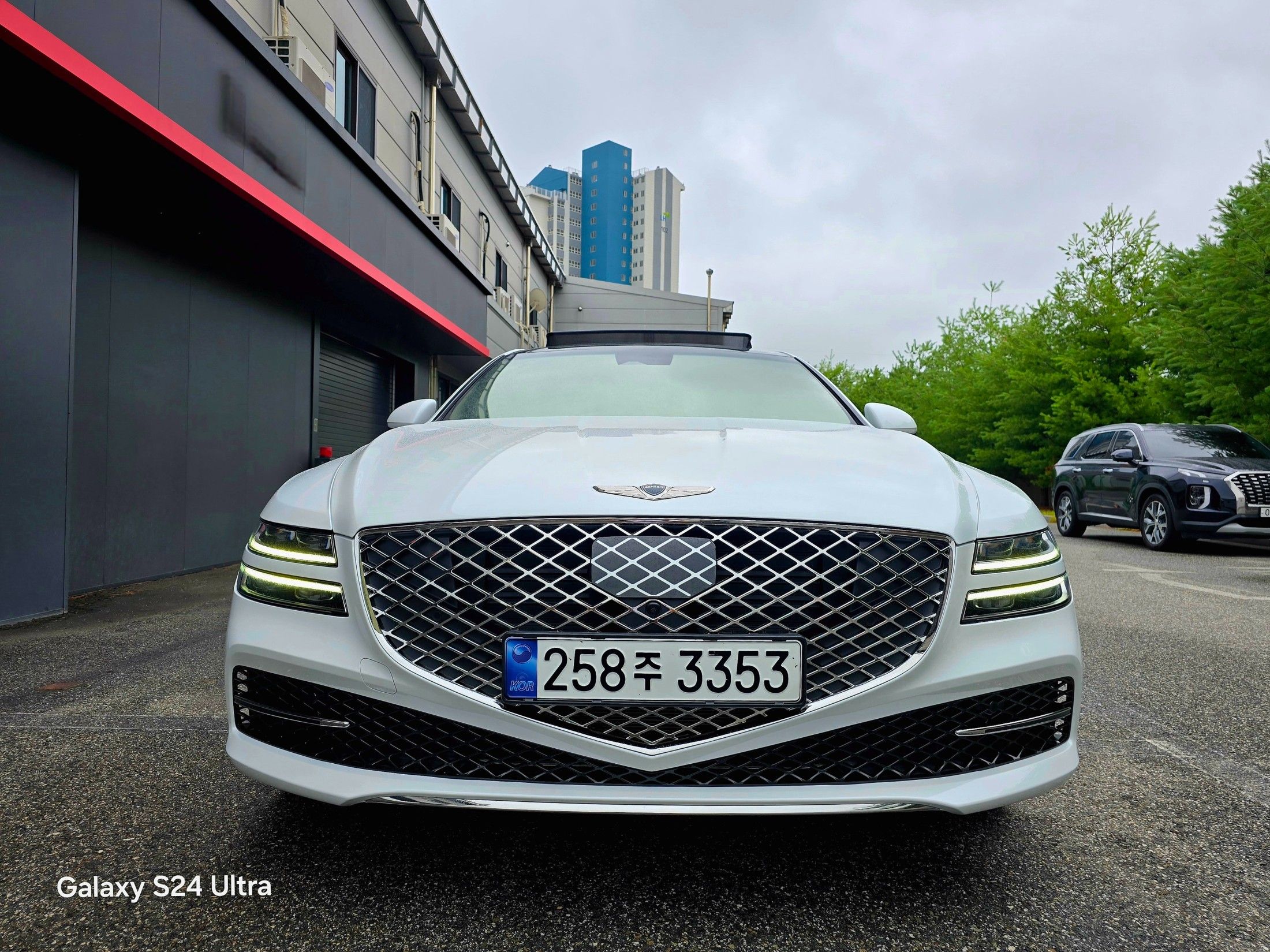 GENESIS G80 RG3 2023