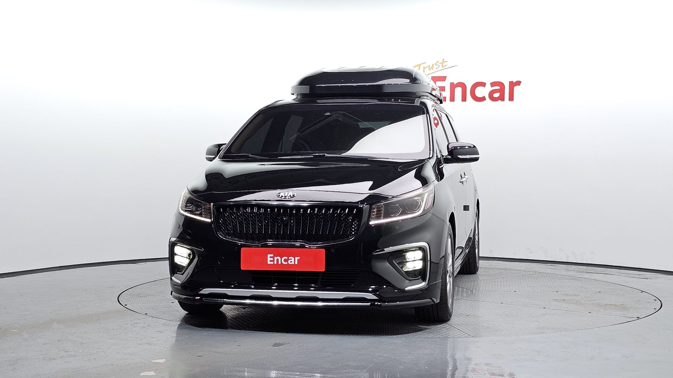 KIA CARNIVAL 2019