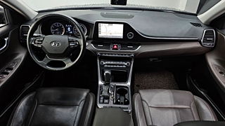 HYUNDAI GRANDEUR IG 2017