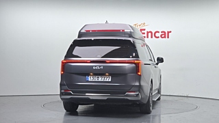 KIA CARNIVAL 2023