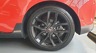 HYUNDAI VELOSTER JS 2018
