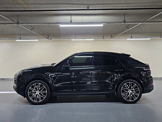 PORSCHE CAYENNE PO536 2024