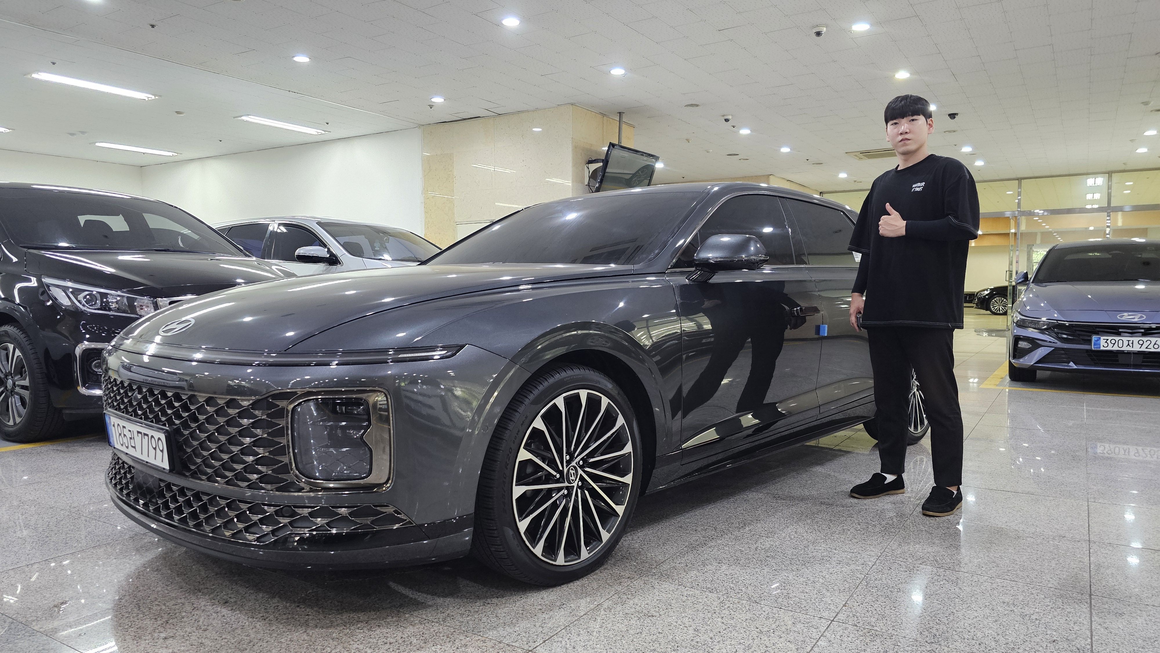 HYUNDAI GRANDEUR HYBRID GN7 2024