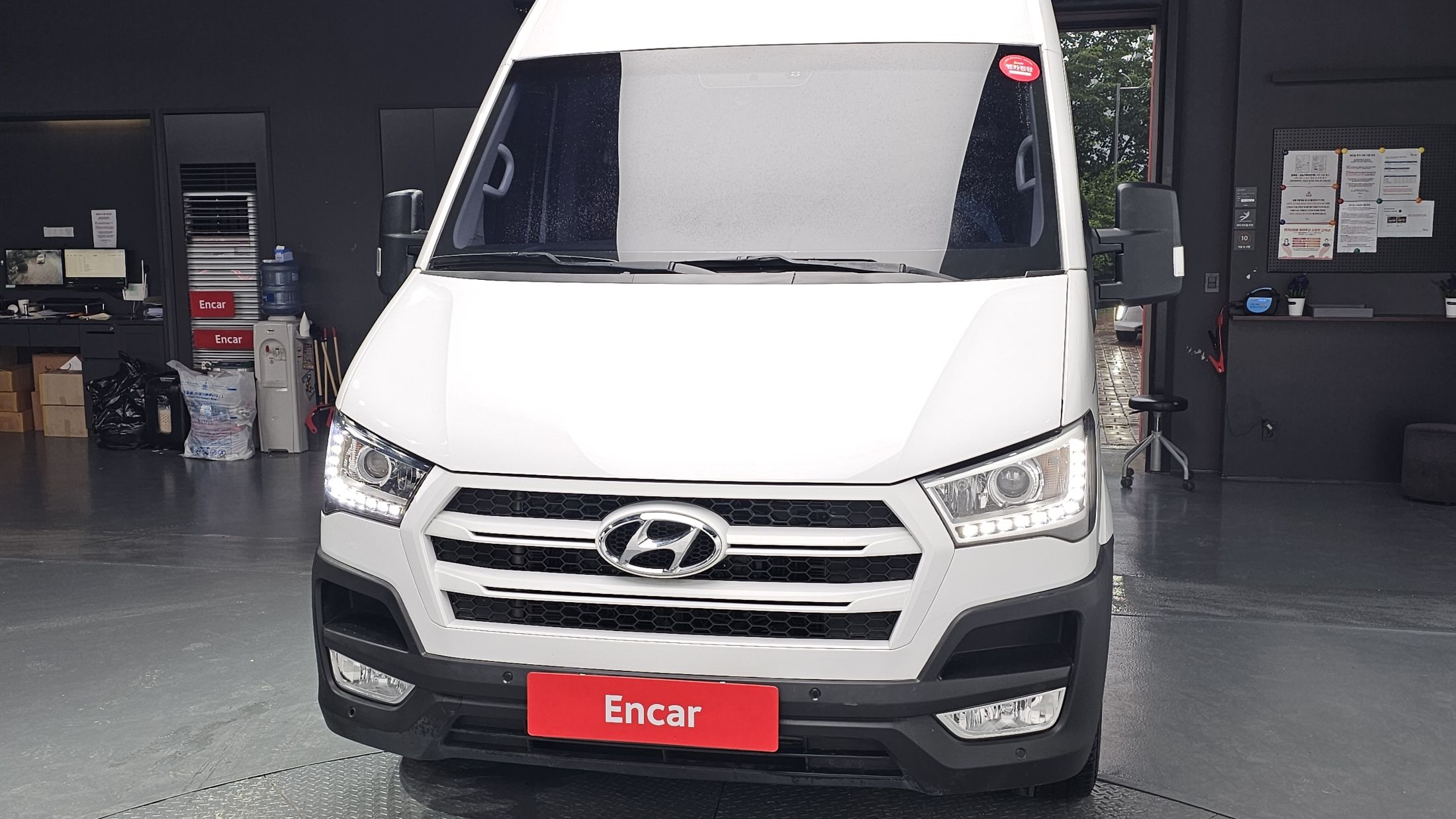HYUNDAI SOLATI 2018