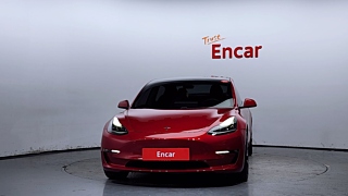 TESLA MODEL 3 2021