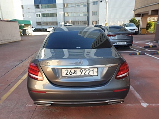 MERCEDES BENZ E-CLASS W213 2019