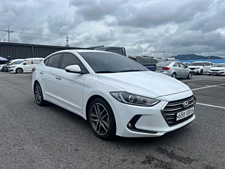 HYUNDAI AVANTE AD 2016