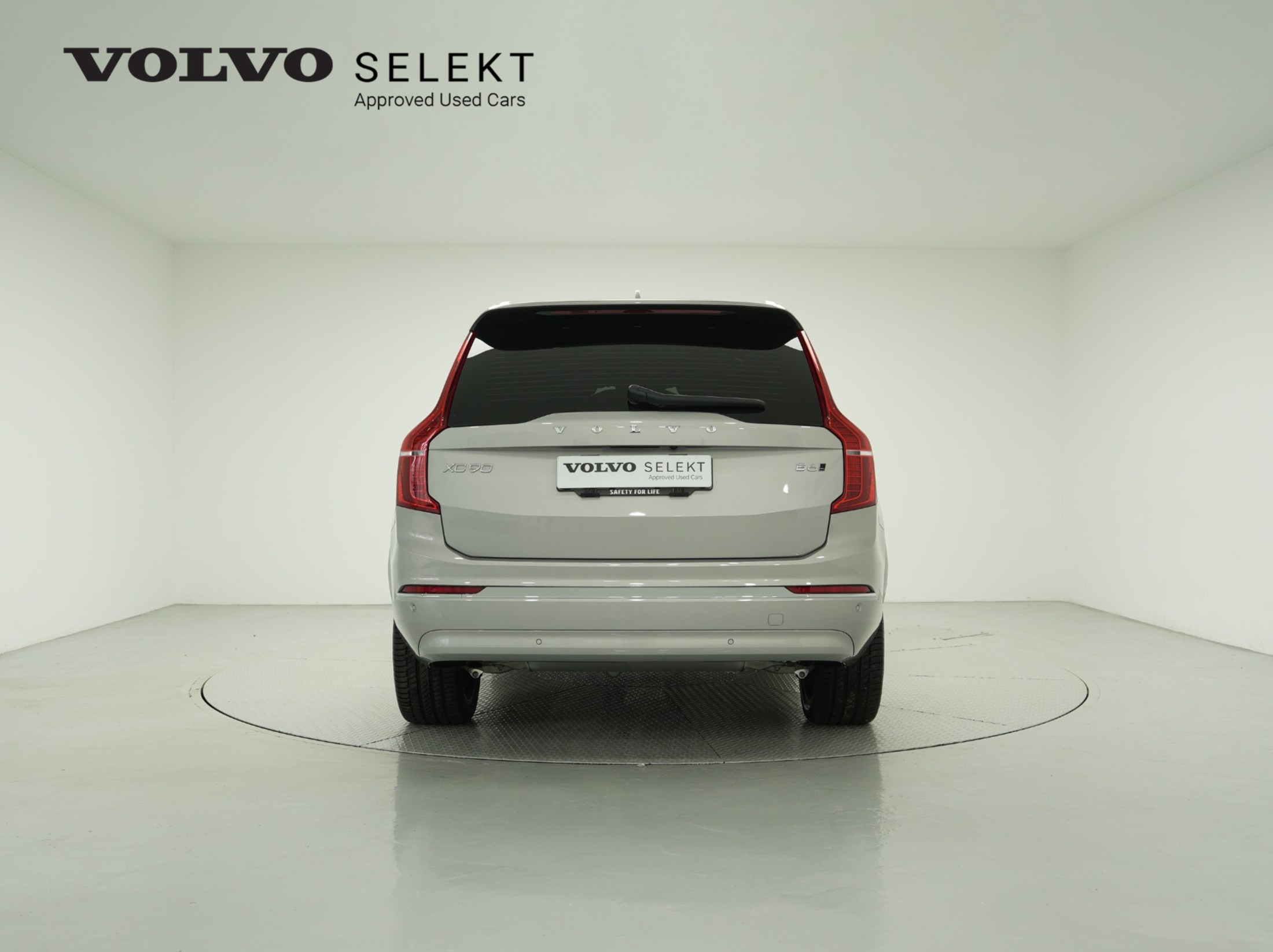 VOLVO XC90 2024