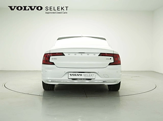 VOLVO S90 2023