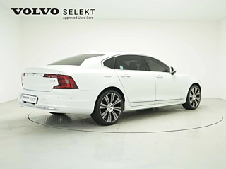 VOLVO S90 2023