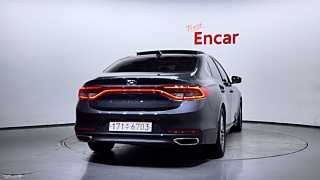 HYUNDAI GRANDEUR IG 2017
