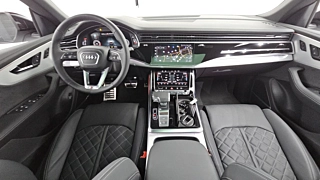 AUDI Q8 4M  55 TFSI Quattro Premium 2024