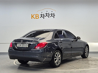 MERCEDES BENZ C-CLASS W205 2016