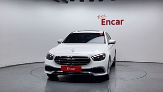 MERCEDES BENZ E-CLASS W213 2022