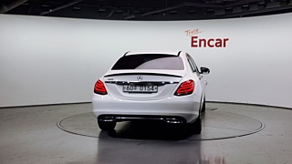 MERCEDES BENZ C-CLASS W205 2016