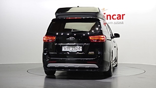 KIA CARNIVAL 2017