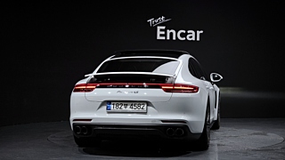 PORSCHE PANAMERA 971 2018