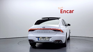 HYUNDAI GRANDEUR IG HYBRID 2020