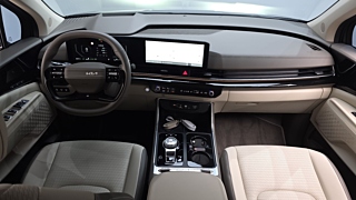 KIA CARNIVAL 2025