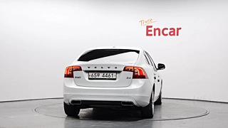VOLVO S60 2017