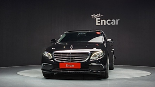 MERCEDES BENZ E-CLASS W213  2020