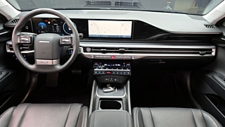 HYUNDAI GRANDEUR HYBRID GN7 2023