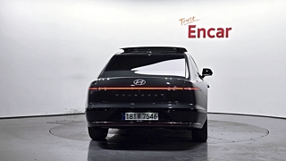 HYUNDAI GRANDEUR HYBRID GN7 2023