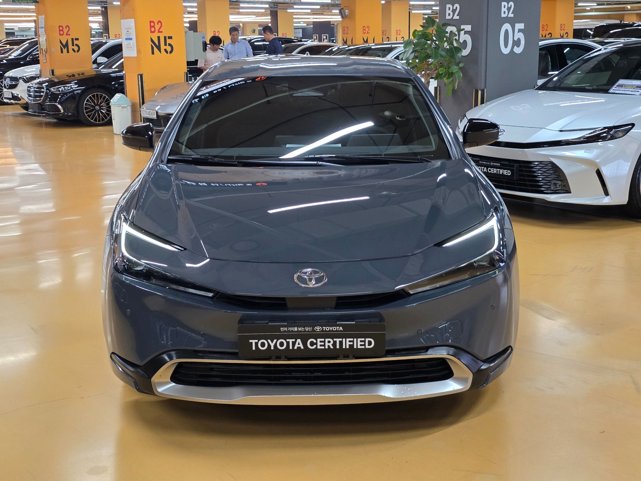 TOYOTA PRIUS 2023
