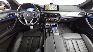 BMW 5-SERIES G30 2018