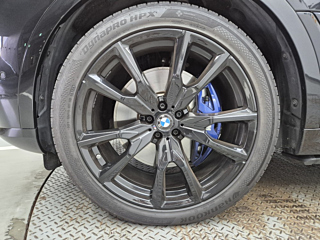 BMW X7 G07 2024