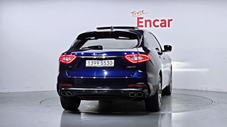 MASERATI LEVANTE 2019