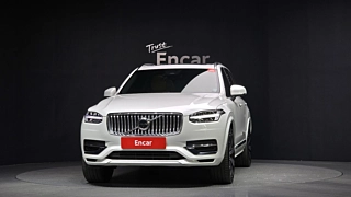 VOLVO XC90 2023