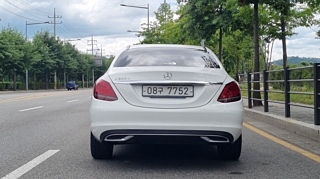 MERCEDES BENZ C-CLASS W205 2019