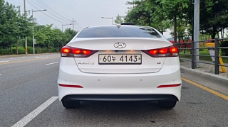 HYUNDAI AVANTE AD 2018