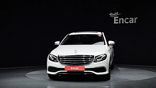 MERCEDES BENZ E-CLASS W213 2017
