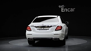 MERCEDES BENZ E-CLASS W213 2017