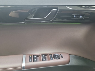 HYUNDAI GRANDEUR GN7 2023