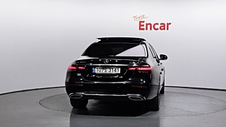 MERCEDES BENZ E-CLASS W213 2021